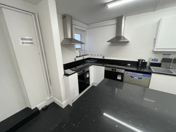 01JDN2FXBJMMWV3YY6A5Y6A7M4 Medium