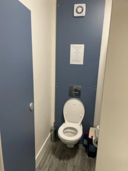 01JDN2FXD3HP6A8NEXNR7DVMWT Medium