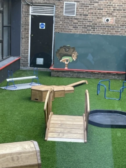 01JDN2FYAVBGDT9ATKXH1DH35S Medium