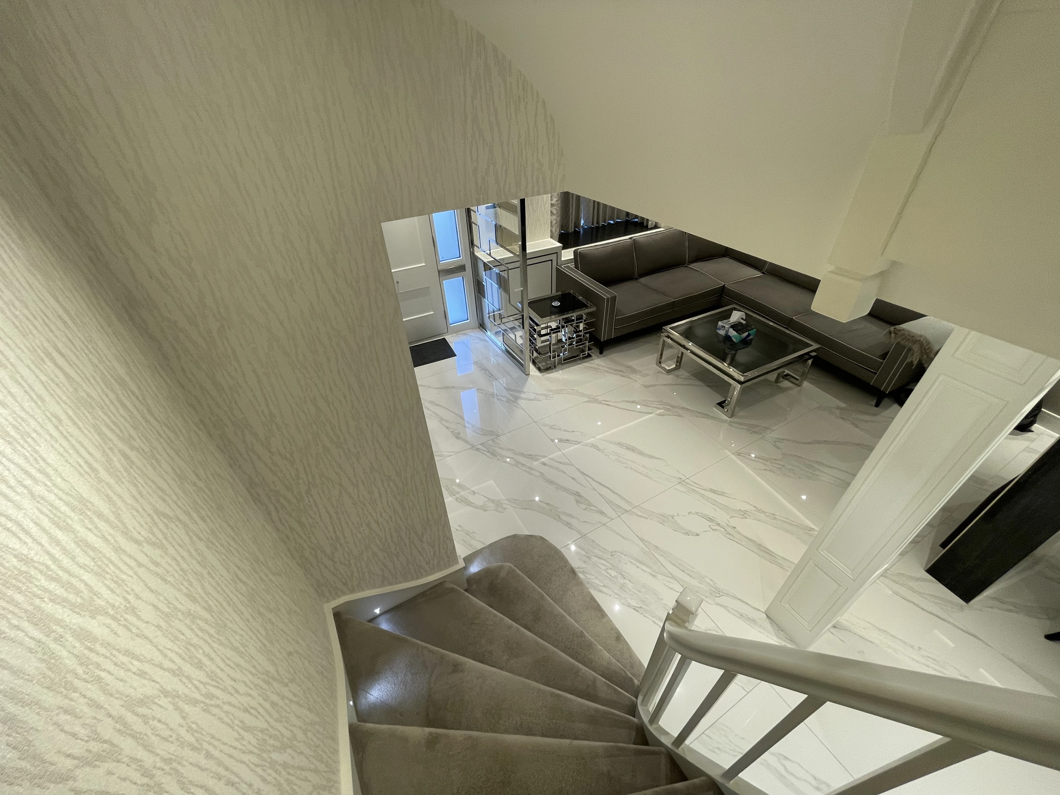 01JDXG4E5VQ8MTNJKAFKX3XWYD